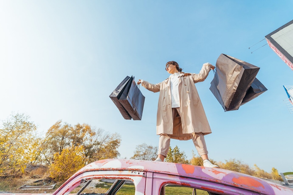 What is an example of a seasonal discount?