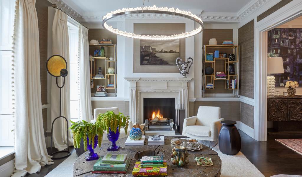The Role of Color Palettes in Modern Luxury