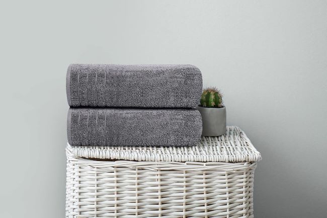 Tens Towels Pack of 4 Extra Large Bath Towels – dark grey 100% cotton bath towels, 30x60 inches, soft, lightweight, quick-dry and highly absorbent.