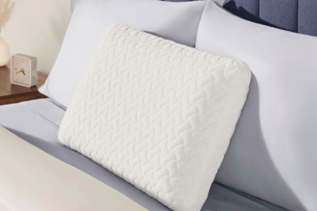 Modern bedroom featuring luxury king size pillows designed for restful sleep and neck support